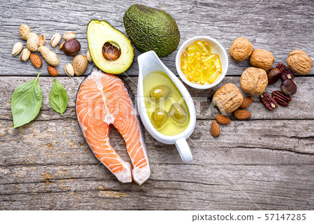 Selection food sources of omega 3 and unsaturated Selection food sources of omega 3 and unsaturated 57147285