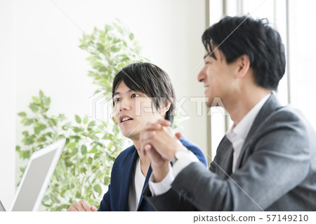 Business meeting 57149210