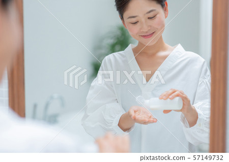 female, lady, woman 57149732