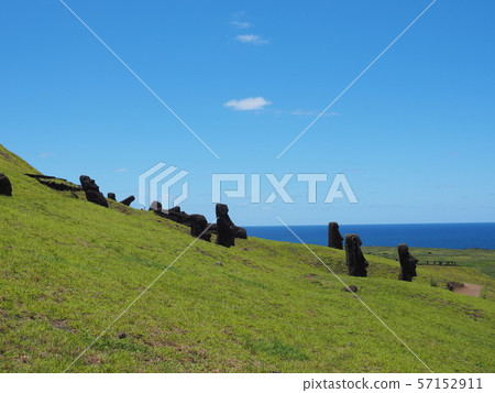~ Easter Island, Chile ~ Ranoraku Moai ~ ~ Easter Island, Chile ~ Ranoraku Moai ~ 57152911
