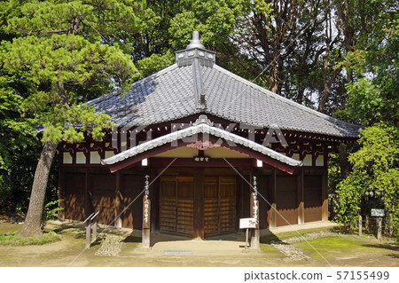 Philosophy Hall Park / Space Hall Philosophy Hall Park / Space Hall 57155499