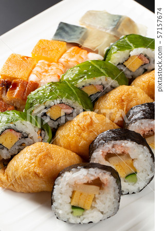 Various sushi 57157674