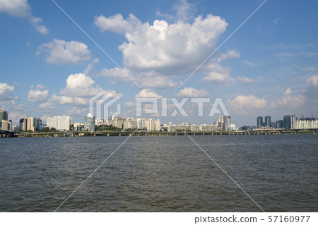 Yeouido, Yeongdeungpo-gu, Seoul 57160977