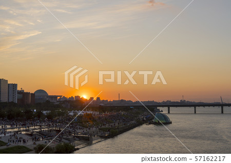 Yeouido, Yeongdeungpo-gu, Seoul 57162217