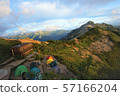 晨光的山。 57166204