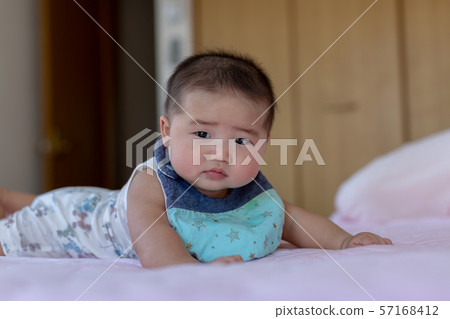 一個說謊的嬰兒 一個說謊的嬰兒 57168412