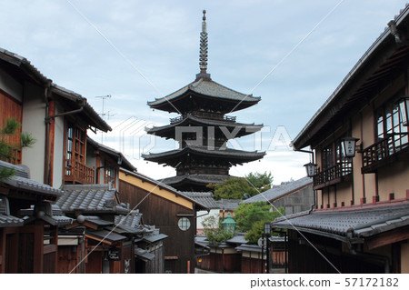 京都八坂塔 57172182