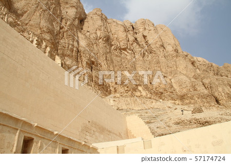 埃及王室谷 57174724