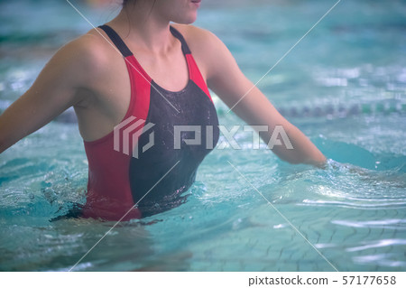 female, females, lady 57177658