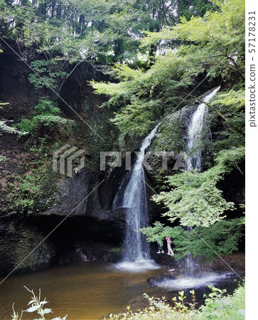 Tsukimachi Falls-Refreshing spot with plenty of negative ions Tsukimachi Falls-Refreshing spot with plenty of negative ions 57178231