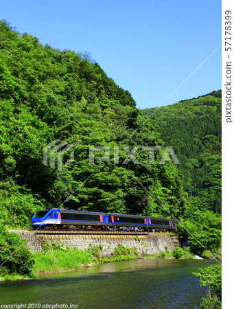 HOT7000 series Super Hakuto 5 57178399