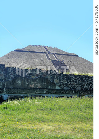 The Pyramid of the Sun Tiotiwakan 57179636