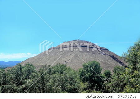 The Pyramid of the Sun Tiotiwakan The Pyramid of the Sun Tiotiwakan 57179715