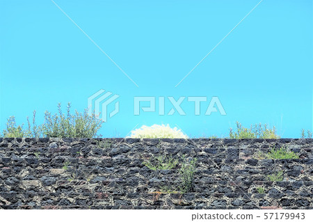 Tiotihuacan stone steps Tiotihuacan stone steps 57179943