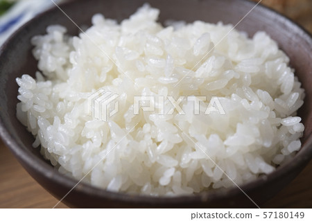 Freshly cooked white rice Freshly cooked white rice 57180149