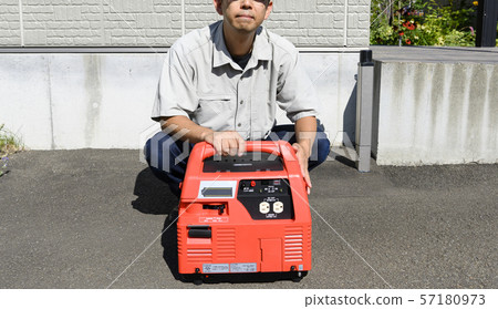 發電機和男人 57180973