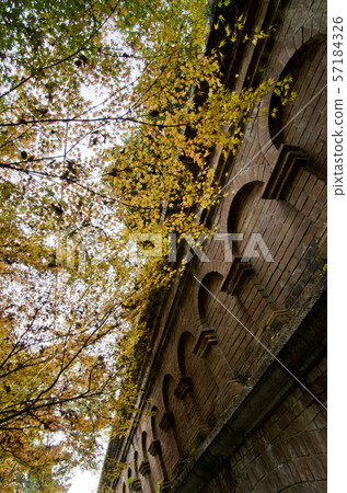 The autumnal scenery of Nanzenji in Kyoto. 57184326