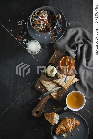 Breakfast healthy Breakfast healthy 57186766