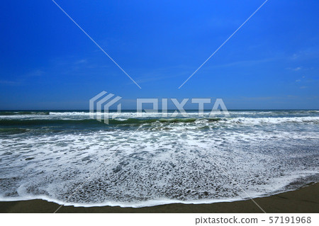 洶湧的波浪 洶湧的波浪 57191968