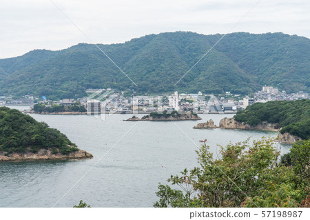 Tomonoura seen from Sensuijima 57198987