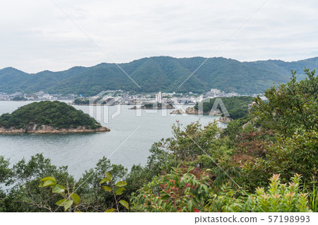 Tomonoura seen from Sensuijima 57198993