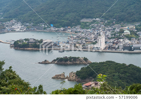 Tomonoura seen from Sensuijima 57199006