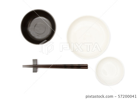 Chopsticks and dishes 57200041