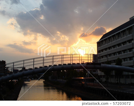 Delivery of Shichiri 57203072