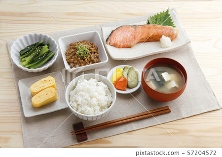 Japanese breakfast 57204572