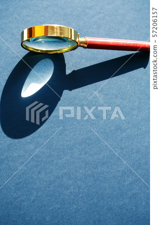 Retro Magnifying Glass 57206157