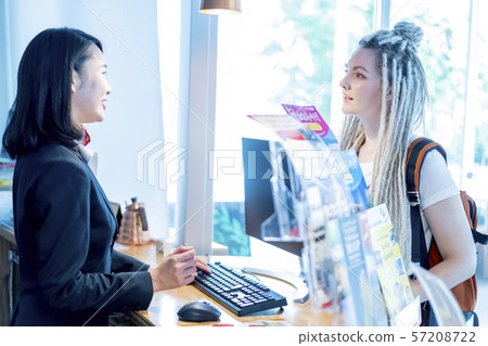 Female staff (tourist information center for foreigners) Female staff (tourist information center for foreigners) 57208722