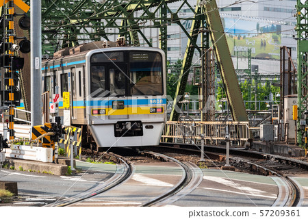 Hokuso Line 7300 (within Keikyu Line) 57209361