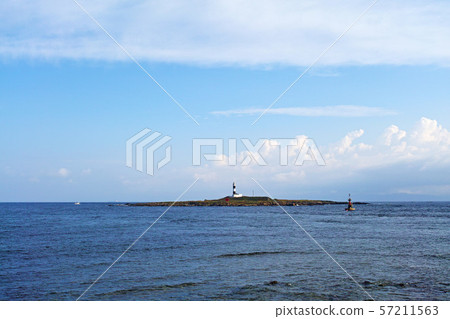 [Aomori Prefecture] Honshu's northernmost land, Omazaki, Omazaki Lighthouse (Shimokita Peninsula National Monument) 57211563