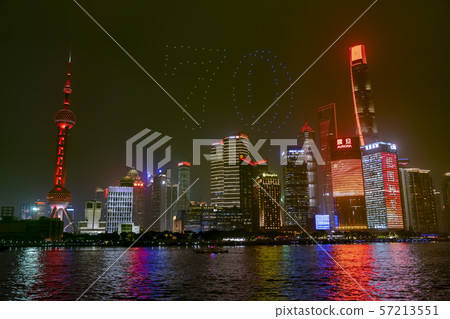 A drone character celebrating the 70th anniversary of the founding of the night view of the Pudong area in Shanghai 57213551