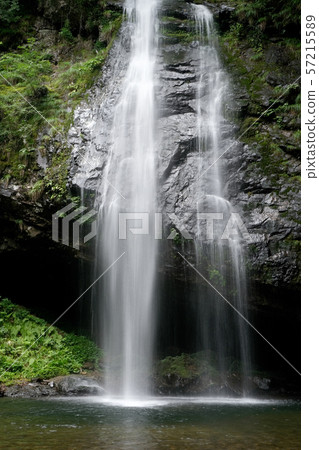 龍鳳瀑布（大瀧） 57215589