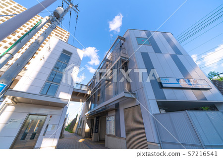 日本京急株式會社俯瞰中田站的橫濱城市景觀 日本京急株式會社俯瞰中田站的橫濱城市景觀 57216541