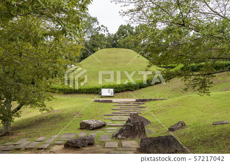 Takamatsuzuka Kofun 57217042