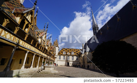 East France Beaune 57223493