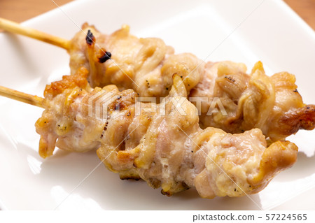 烤雞肉串和鋸齒串（鹽烤） 57224565