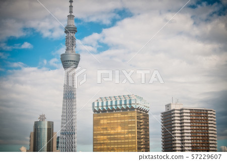 淺草淺草旅遊文化中心（東京都台東區）的城市景觀 57229607