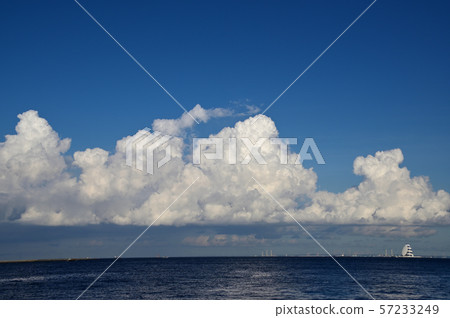 Cumulonimbus at the end of summer from Higashi-Ogishima Park 57233249