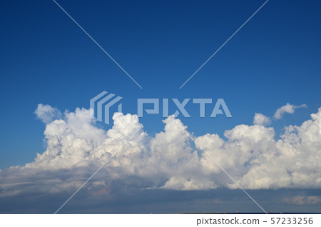 積雨雲在東Ogishima公園的夏天結束 積雨雲在東Ogishima公園的夏天結束 57233256