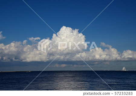 Cumulonimbus at the end of summer from Higashi-Ogishima Park 57233283