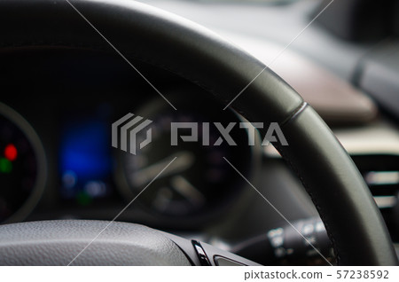 Automotive meter 57238592