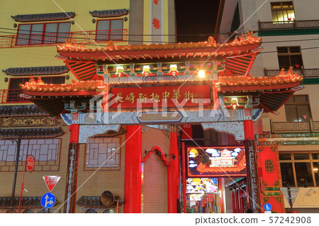 [Nagasaki Prefecture] Nagasaki Shinchi Chinatown Night view of Genbumon 57242908