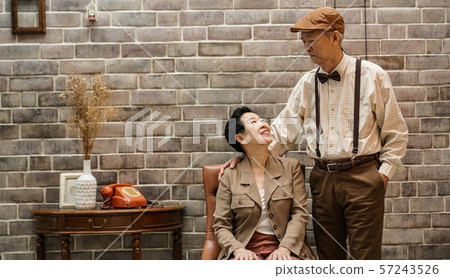 Rich Asian senior couple vintage fashion in luxury 57243526