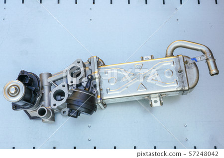 exhaust gas recirculation valve or EGR valve with 57248042