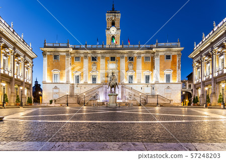 Piazza del Campidoglio on Capitoline Hill by night with equestrian statue of Marcus Aurelius. Rome Piazza del Campidoglio on Capitoline Hill by night with equestrian statue of Marcus Aurelius. Rome 57248203