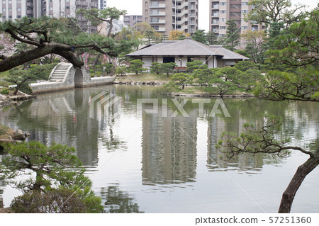 Shueikeien's rinsing pond and Seifukan Shueikeien's rinsing pond and Seifukan 57251360