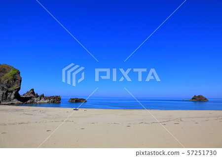 Misase Beach 57251730
